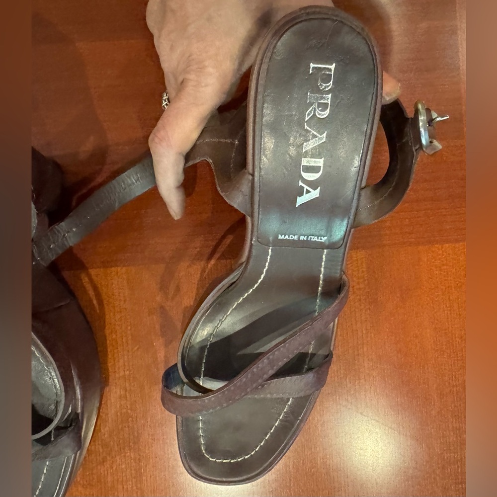 PRADA Brown Women's leather heeled Sandals. Size: 37.5